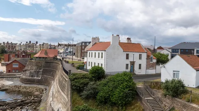 Bank Top, Cullercoats, NE30, photo 1