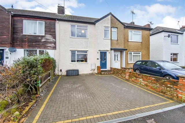 Haig Road, Aldershot, Hampshire, GU12 4PR, photo 1
