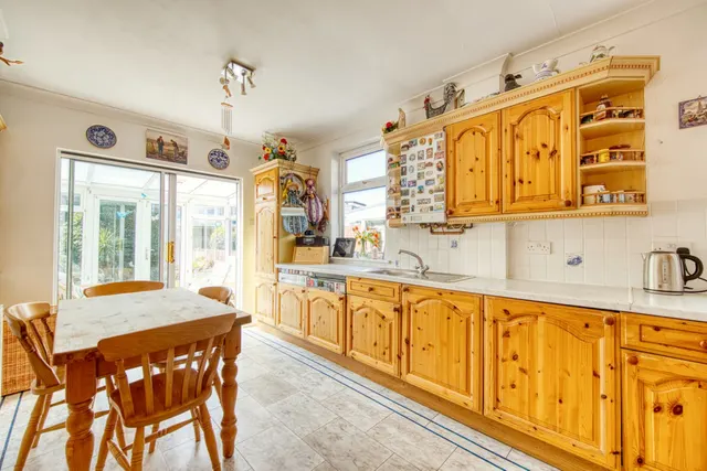 Photo 3 — Addison Road, Wanstead