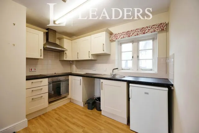 Friary Close, Southsea, PO5, photo 3