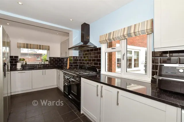 Twiss Grove, Hythe, CT21, photo 3