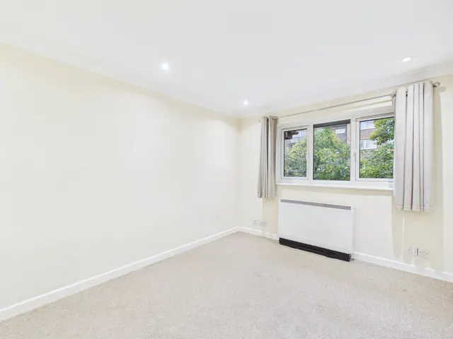 London Road, High Wycombe, HP11, photo 3