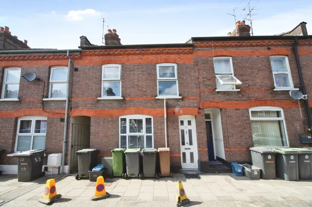 Frederick Street, Luton, LU2, photo 1