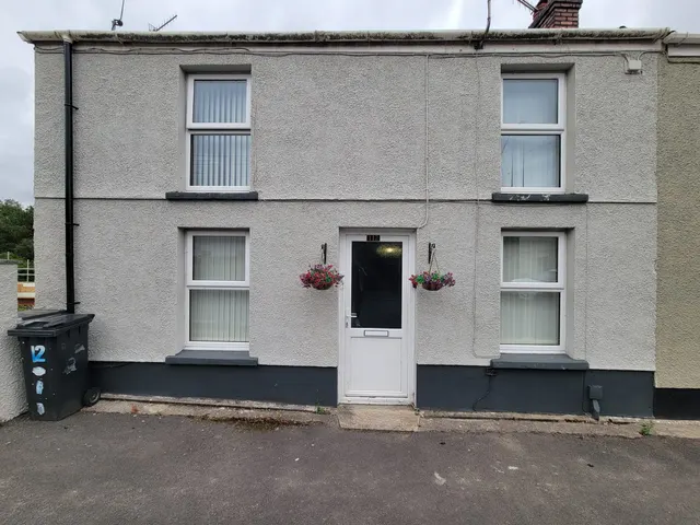 Cilmaengwyn Road, Pontardawe, photo 1