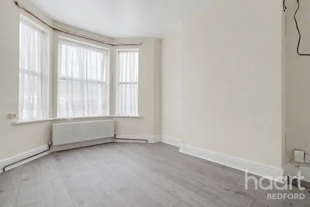 London Road, Bedford, MK42, photo 2