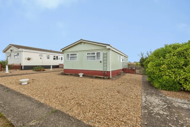 Photo 2 — Stratton Park, Biggleswade, Bedfordshire, SG18