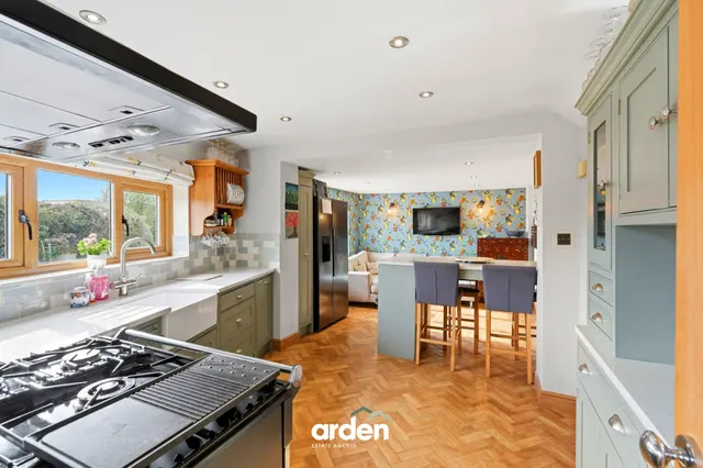 Worms Ash, Dodford, B61, photo 2