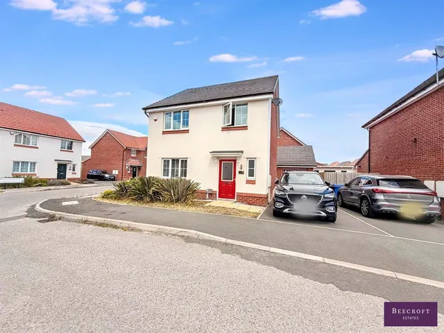 Rosefinch Road, Goldthorpe, photo 1