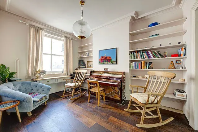 Photo 3 — Vale of Health, Hampstead, London, NW3 1BA