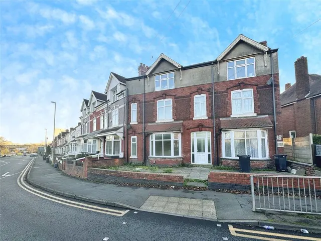 Blowers Green Road, Dudley, DY2, photo 2