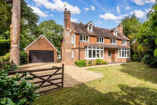 Five Wents, Matfield, TN12, photo 1