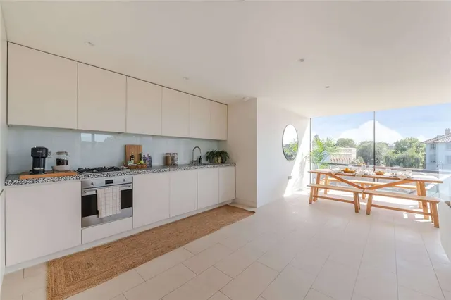Photo 3 — Latitude House, Oval Road, London, NW1 7EU