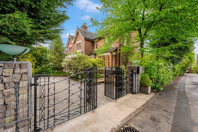 Hatherlow Leek Road, Stockton Brook, ST9, photo 1