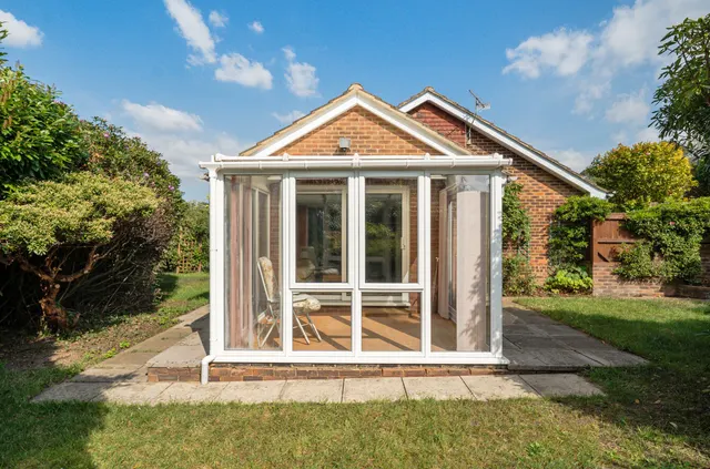 Heath Close, Hindhead, GU26, photo 3