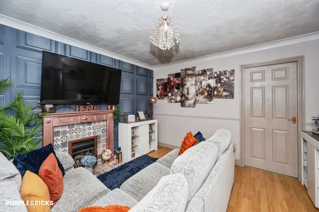 Leyburn Close, Wigan, WN1, photo 2