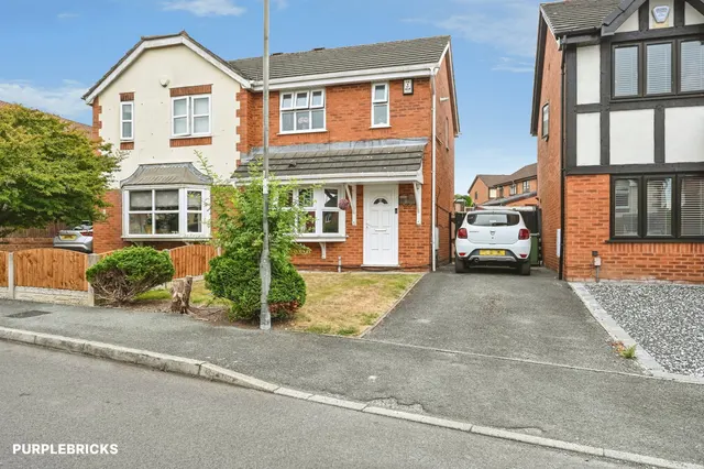 Leyburn Close, Wigan, WN1, photo 1