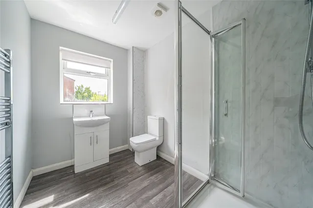 Bower Avenue, Rochdale, OL12, photo 2
