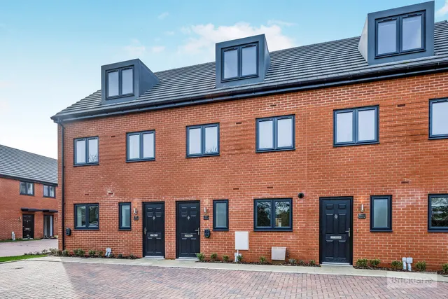 Stonemason Way, Peterborough, PE4, photo 1
