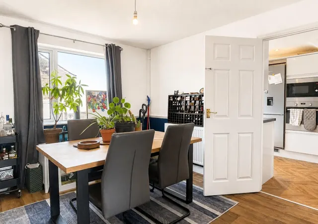 Photo 3 — Stourton View, Frome BA11 4DY