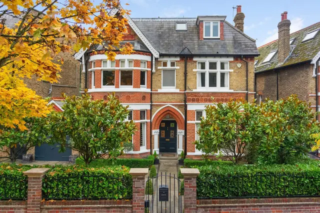 Woodville Road, London, W5, photo 1