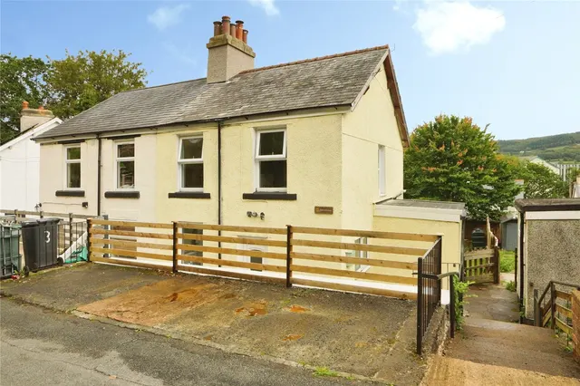 Hillside Cottages, Dolgarrog, LL32, photo 1