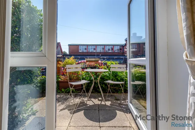 Marlborough Road, Cardiff, CF23, photo 2