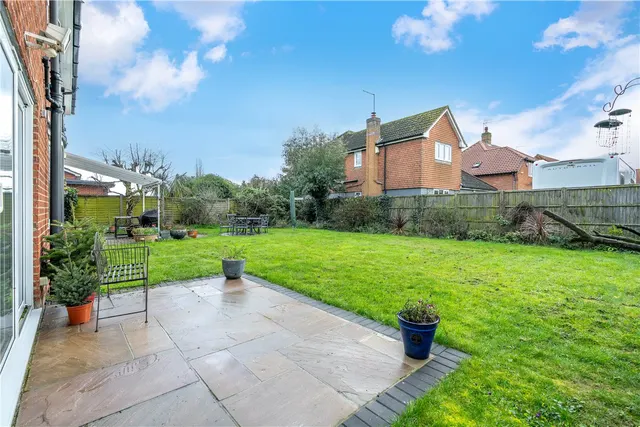 Linden Rise, Bourne, PE10, photo 2