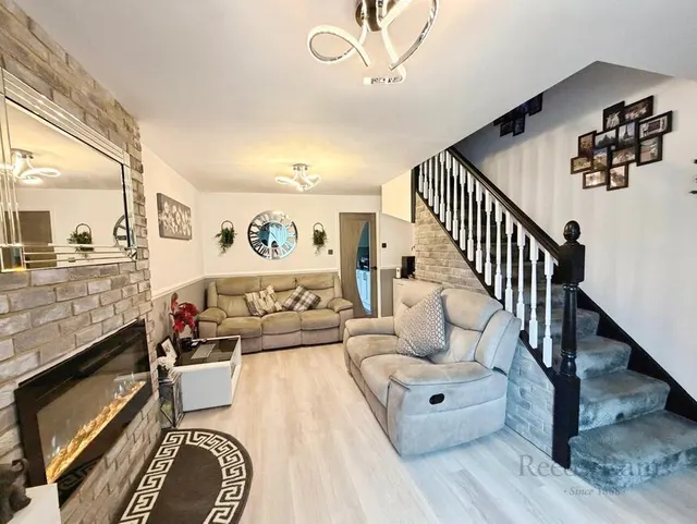 Photo 3 — Romany Drive, Consett, Durham, DH8