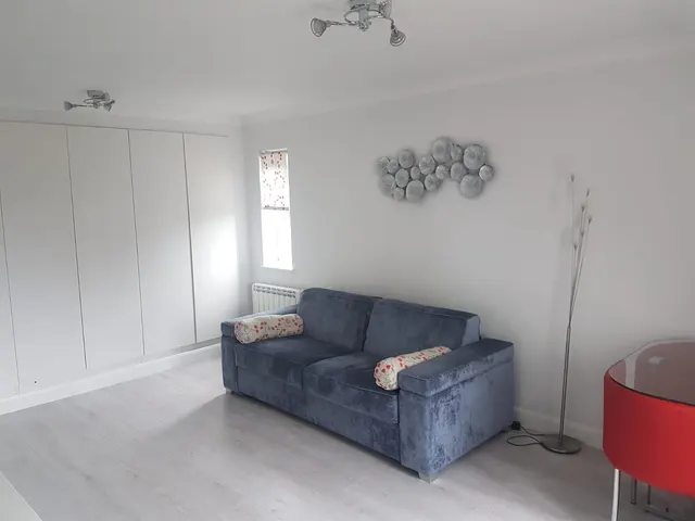 Allington Close, Greenford, UB6, photo 1