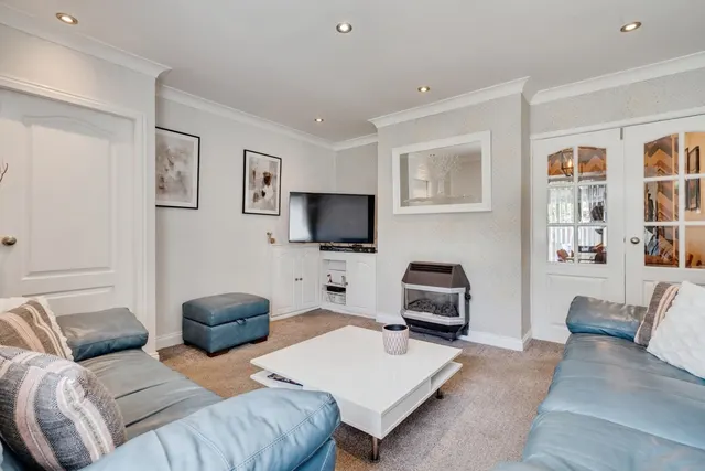 Thornhill Close, Bolton, BL1, photo 2