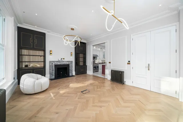 5 bedroom property — Elsham Road, Holland Park, London, W14 8HA