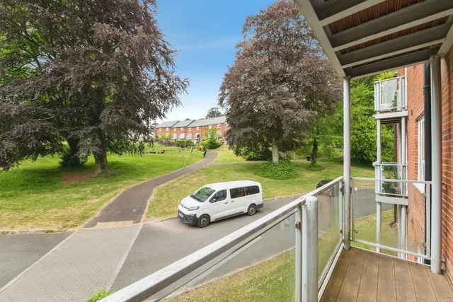 Langdon House, Furze Court, EX4, photo 2