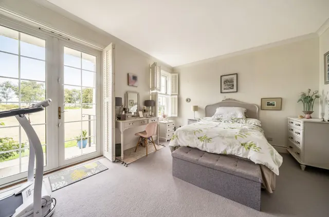 Marchwood, Chichester, PO19, photo 3