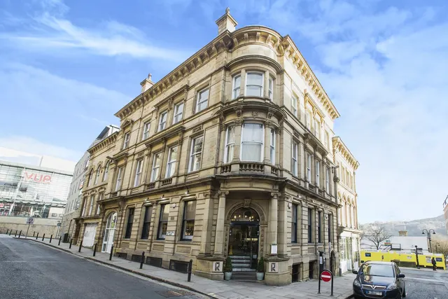 Town Hall Street East, Halifax, West Yorkshire, HX1, photo 1