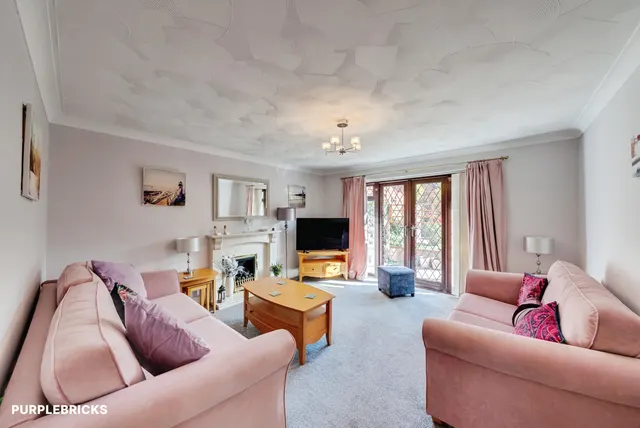Beaton Close, Greenhithe, DA9, photo 3