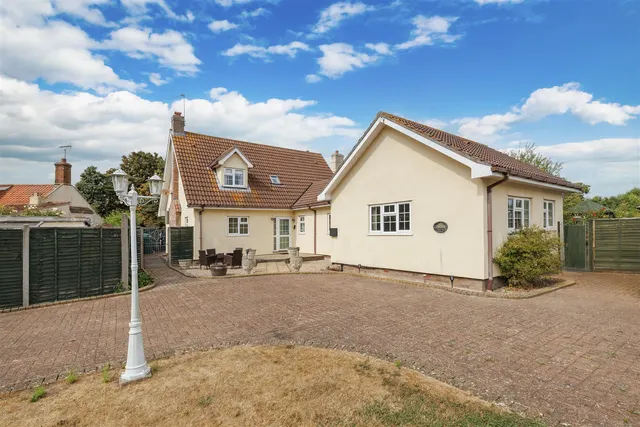 Low Road, Haddiscoe, NR14, photo 1