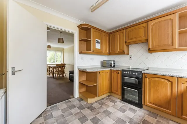 Greenhill Close, Winchester, SO22, photo 2