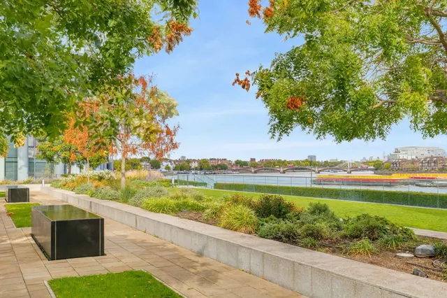 Waterfront Drive, London, SW10, photo 2