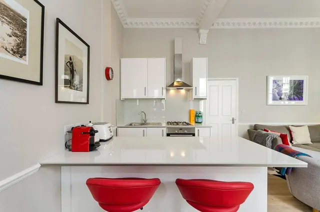 Charleville Road, London, W14, photo 2