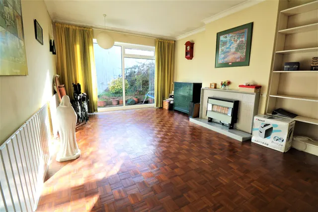 Photo 2 — The Spinney, Grays, Essex, RM16 3EJ