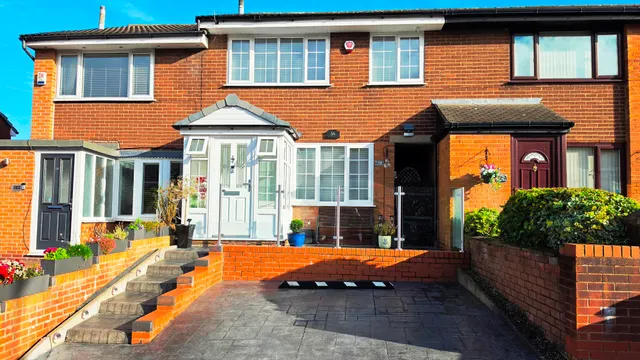 Sutton Drive, Droylsden, M43, photo 1