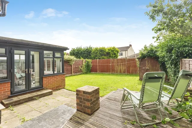 Photo 3 — Glen Close, Rixton, Warrington, Cheshire, WA3