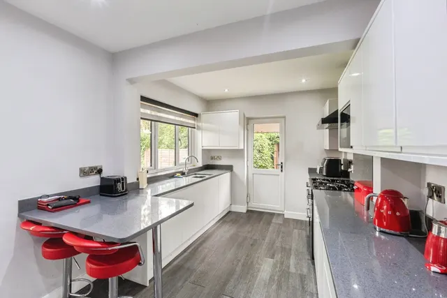 Photo 2 — Glen Close, Rixton, Warrington, Cheshire, WA3