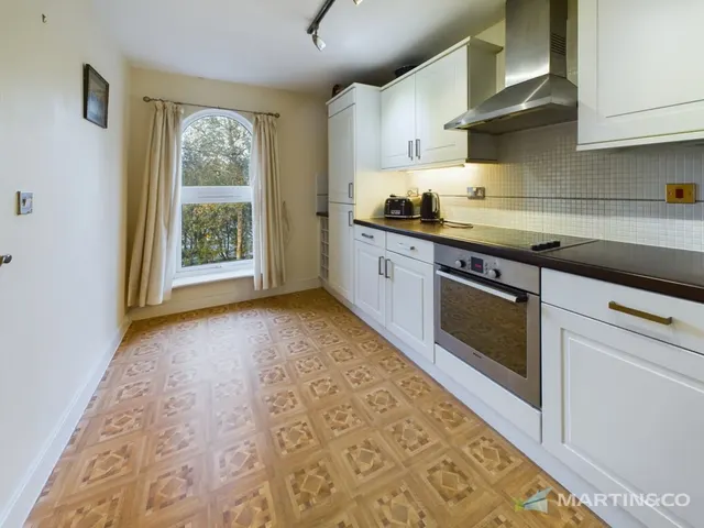 Photo 3 — Woodlands View, Lytham St Annes