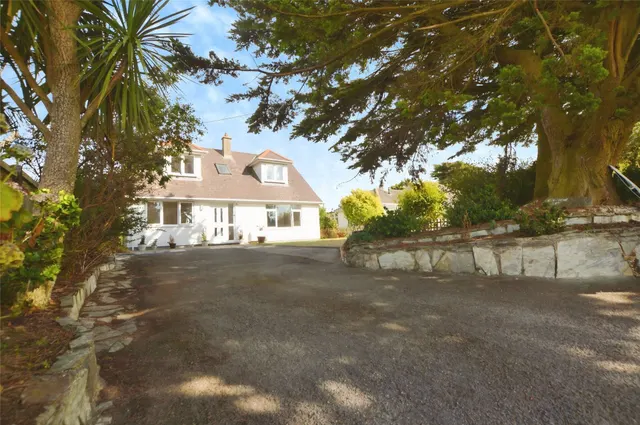 Trevarrian, Newquay, Cornwall, TR8
