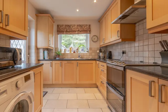 Rombalds Drive, Bingley, BD16, photo 2