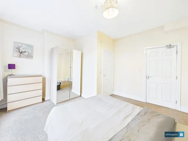 Lowther Road, Doncaster, DN1, photo 3