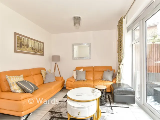 Maccowan Avenue, Snodland, ME6, photo 3