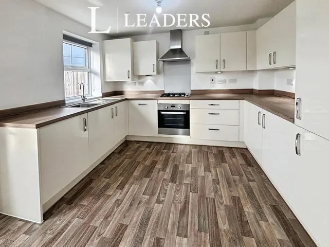 Telford Road, Northwich, CW8, photo 3