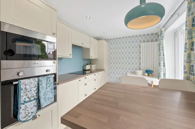 Photo 3 — Delafield Close, Fearnhead, Warrington, Warrington, WA2 0AJ